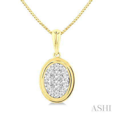 Oval Shape Bezel Set Lovebright Diamond Fashion Pendant