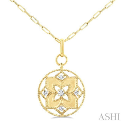 Floral Circle Paperclip Medallion Diamond Fashion Pendant