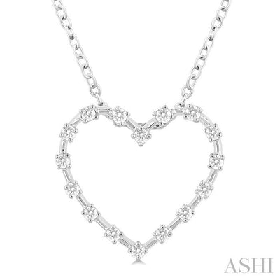 Heart Shape Floating Diamond Fashion Pendant