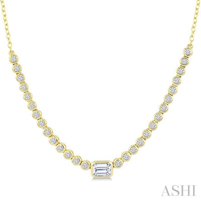 Luna Bezel Emerald Shape Halfway Diamond Necklace