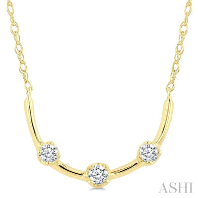 Smile Bar Diamond Fashion Necklace