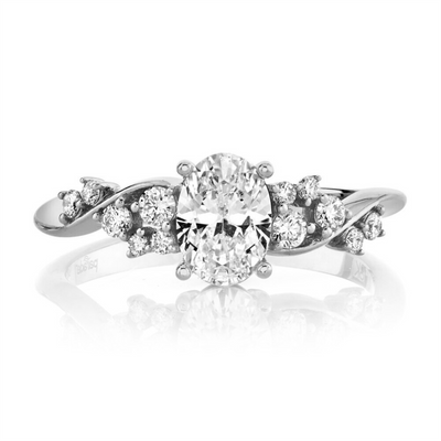 Oval Diamond Engagement Ring