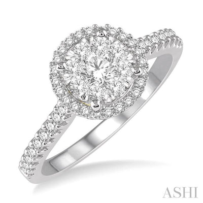 Round Shape Halo Lovebright Essential Diamond Engagement Ring