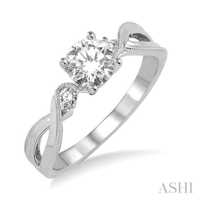 Round Shape Diamond Engagement Ring