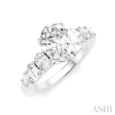 Oval Shape Semi-Mount Diamond Engagement Ring