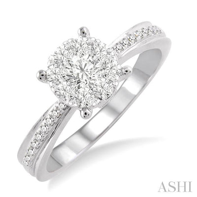 Round Shape Lovebright Diamond Engagement Ring
