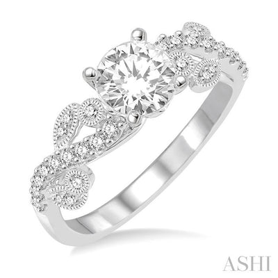 Round Shape Diamond Engagement Ring