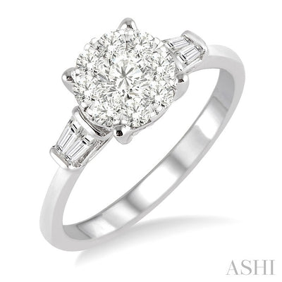 Round Shape Lovebright Diamond Engagement Ring