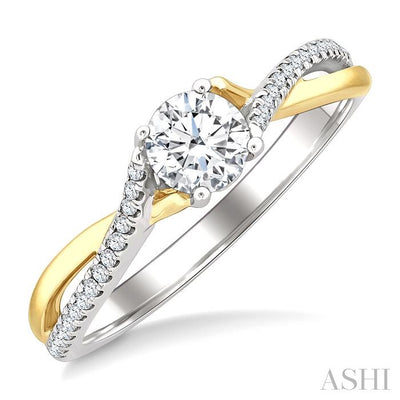 Round Shape Diamond Engagement Ring