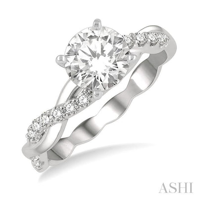 Round Shape Semi-Mount Diamond Engagement Ring