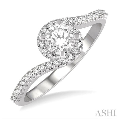 Round Shape Semi-Mount Halo Diamond Engagement Ring