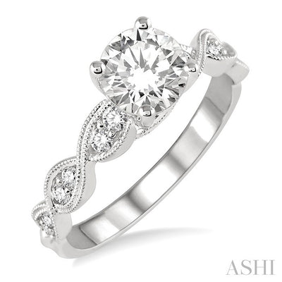 Round Shape Diamond Engagement Ring