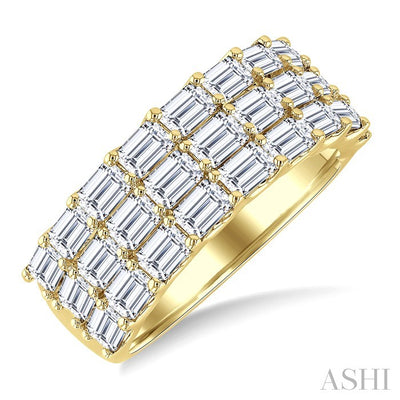 Bold Emerald Shape 3 Row Diamond Band