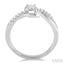 Round Shape Lovebright Diamond Fashion Ring
