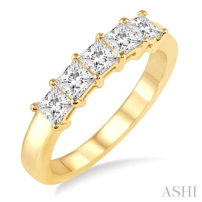 Princess Shape 5 Stone Diamond Wedding Band