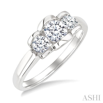 3 Stone Diamond Fashion Ring