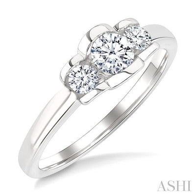 3 Stone Diamond Fashion Ring
