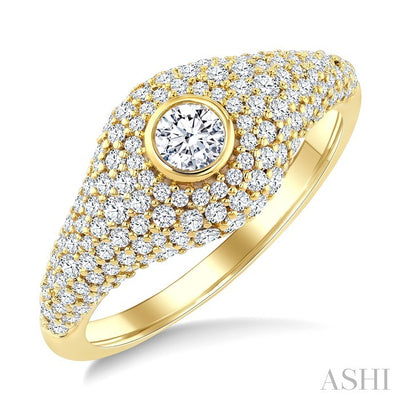 Pave-Set Round Shape Diamond Fashion Signet Ring