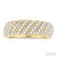 Ribbed Diamond Fashion Ring