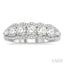 Round Shape 5 Stone Diamond Fashion Ring