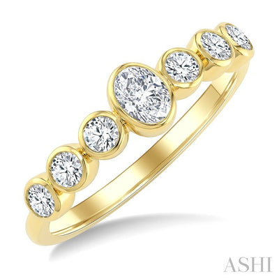 Oval Shape Bezel Diamond Fashion Band
