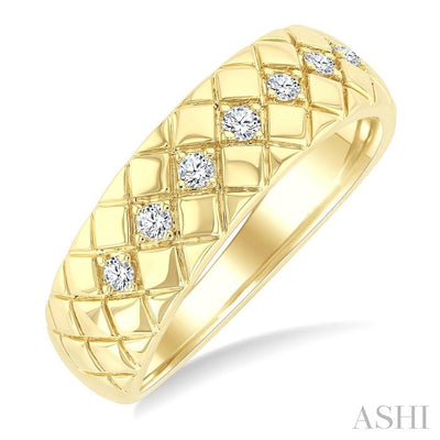 Bold Diamond Fashion Band