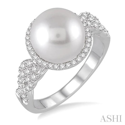 Pearl & Halo Diamond Fashion Ring