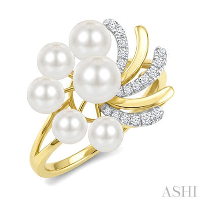 Blossom Pearl & Diamond Fashion Ring