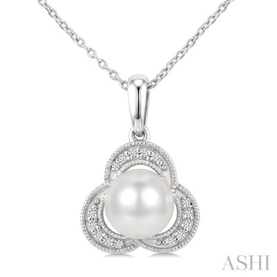 Pearl & Diamond Fashion Pendant