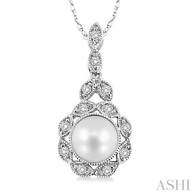 Pearl & Halo Diamond Fashion Pendant