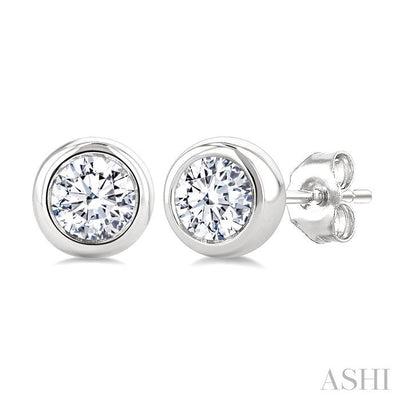 Round Shape Bezel Set Diamond Stud Earrings