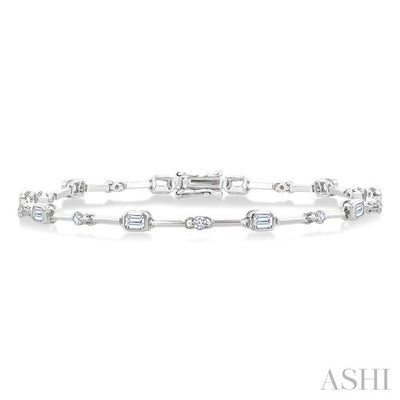 Emerald Shape Bezel Set Diamond Bracelet