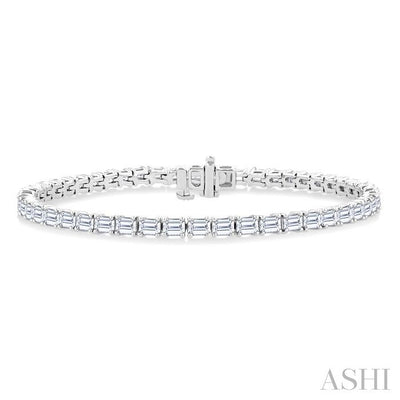 Emerald Shape East-West Diamond Tennis Bracelet
