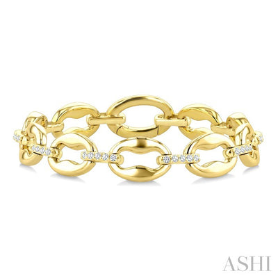 Aeris Gold Oval Link Diamond Fashion Bracelet