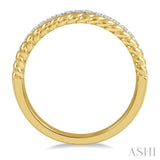 1/5 Ctw Rope Bead and Round Cut Diamond Wedding Band in 14K Yellow Gold