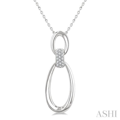 Silver Bold Oval Link Diamond Pendant