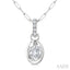 Oval Shape Paperclip Diamond Fashion Pendant
