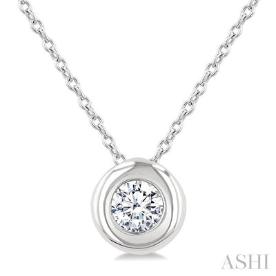 Round Shape Bezel Set Bubble Diamond Pendant