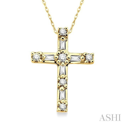 Cross Diamond Fashion Pendant