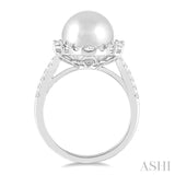 10 MM Cultured Pearl and 3/4 ctw Hexagon Shape Round Cut Diamond Ring in 14K White Gold