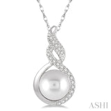 1/20 Ctw Round Cut Diamond Twisted 7 MM Cultured Pearl Accented Pendant in 10K White Gold with chain