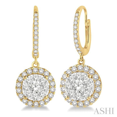 Round Shape Halo Lovebright Essential Diamond Earrings