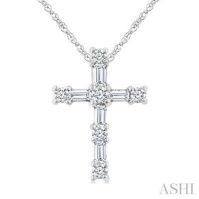 Cross Diamond Fashion Pendant