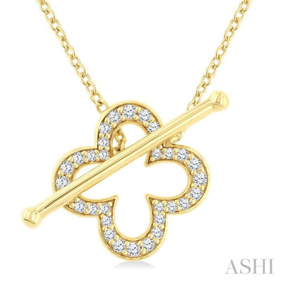Clover Toggle Diamond Fashion Necklace