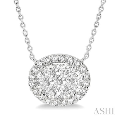 Oval Shape East-West Halo Lovebright Essential Diamond Pendant