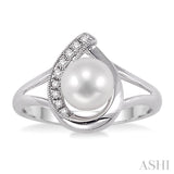 Pearl & Diamond Fashion Ring