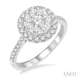 Lovebright Essential Diamond Engagement Ring