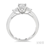 Oval Shape Semi-Mount Diamond Engagement Ring