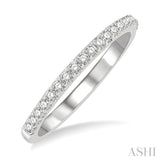 1/4 Ctw Round Cut Diamond Wedding Band in 14K White Gold