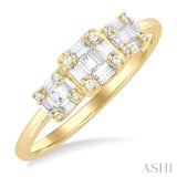 1/4 ctw Past, Present & Future Baguette and Round Cut Diamond Fusion Fashion Ring in 14K Yellow Gold